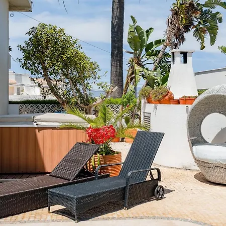 Deluxe 4bdr House W/ Pool By Lovelystay Portimão