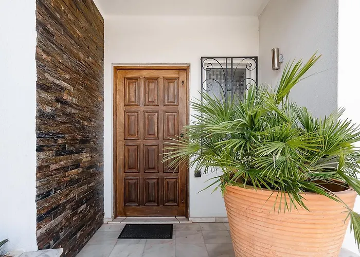 Deluxe 4bdr House W/ Pool By Lovelystay Dom wakacyjny *