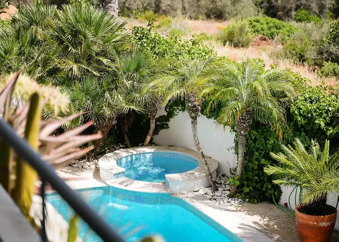 Deluxe 4bdr House W/ Pool By Lovelystay Portimão