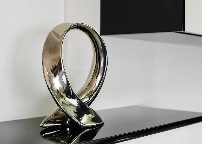 Deluxe 4bdr House W/ Pool By Lovelystay Portimão